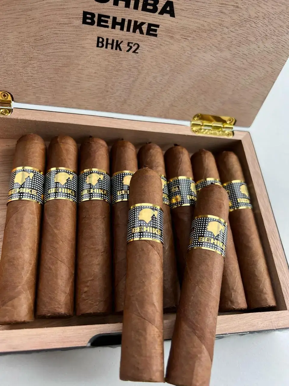 Cigarlands Cohiba Behike. Cuba's crown jewel