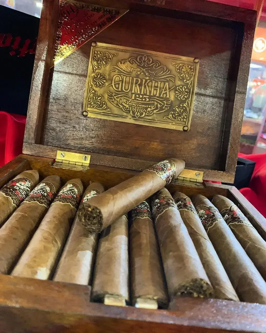 Cigarlands Gurkha Royal Courtesan. The million-dollar smoke